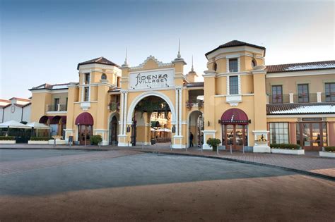 versace donna outlet fidenza|Designer Outlet Shopping in Italy between Milan and Bologna.